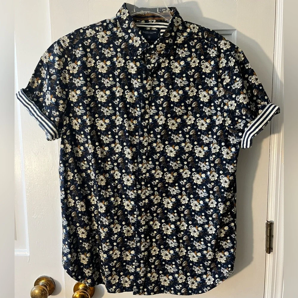 NWOT DENIM & FLOWER Men's Short Sleeve Blue/Floral/Stripe Shirt. Size: Large - Picture 11 of 11
